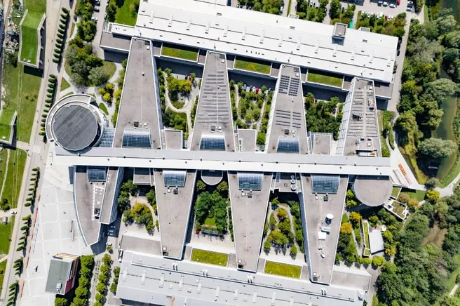 Luftbild des Gebäudes für Maschinenwesen 